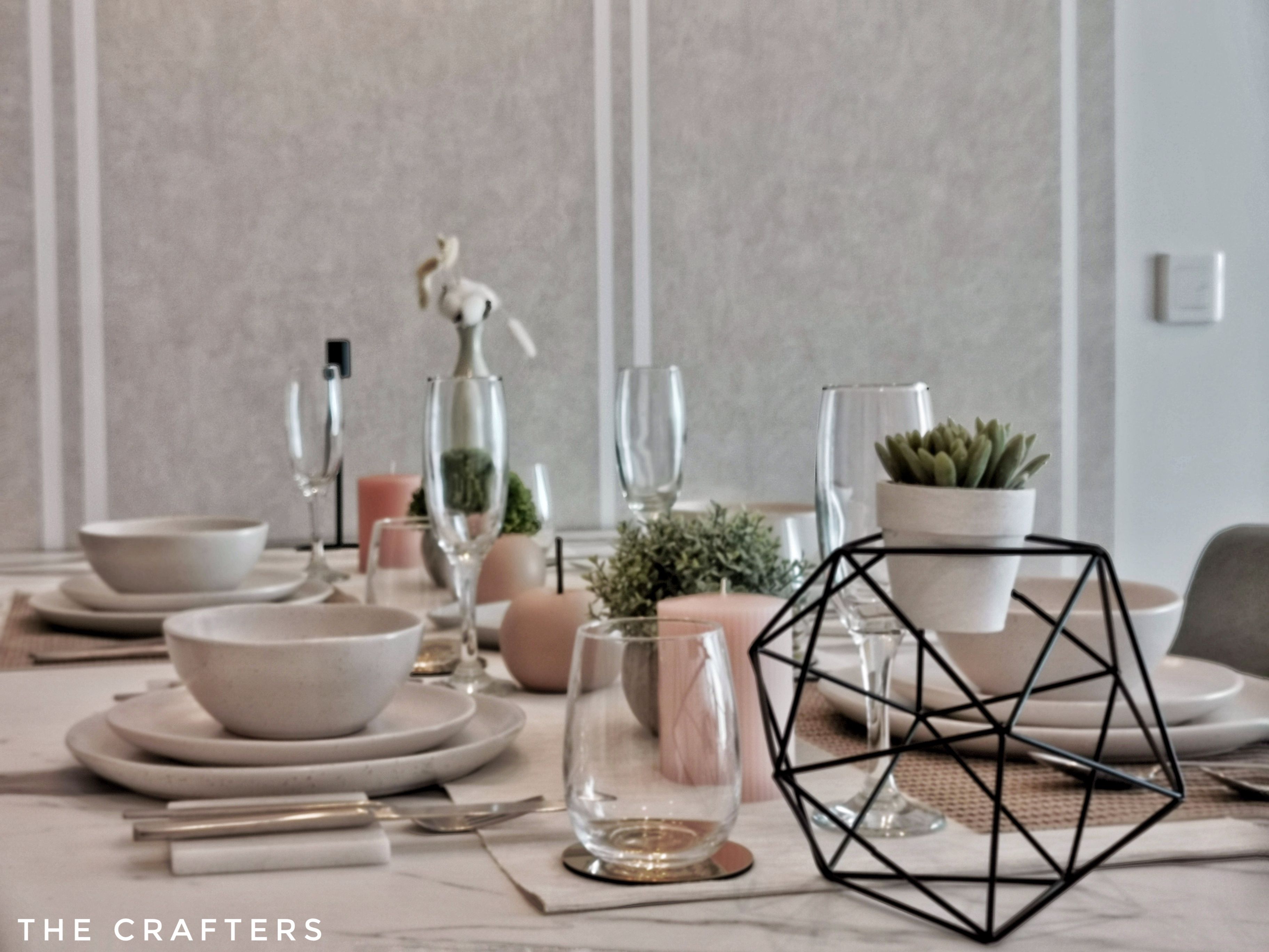 Dining table decoration